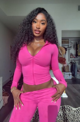 Nataly 😘 listing photo