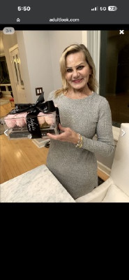 Lori listing photo