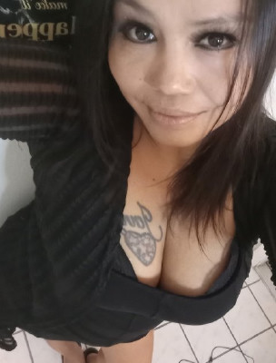 🔥Mesmerizing Mia 🔥 listing photo