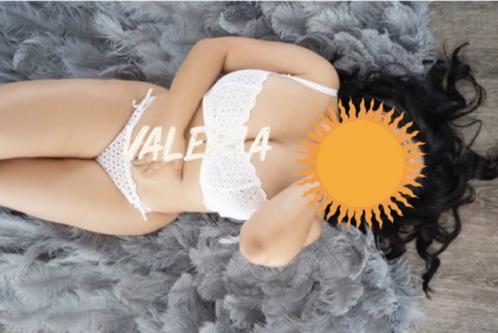 Valeria photo 1