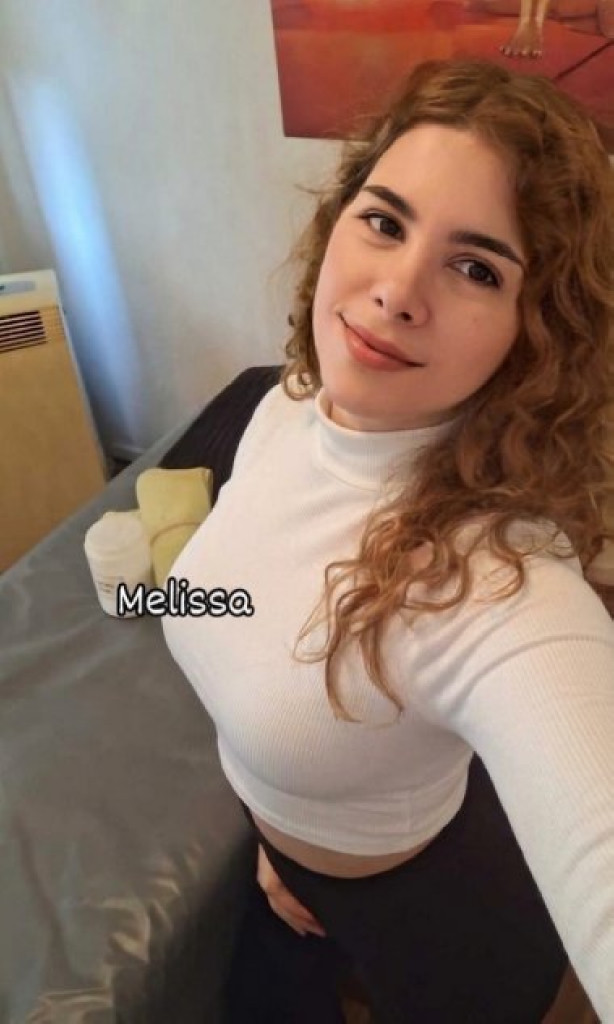 Melissa photo 1
