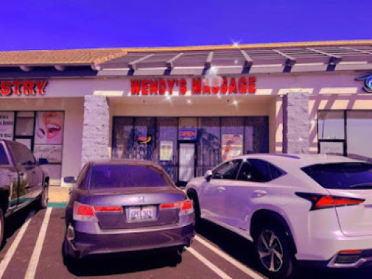 Wendy's massage listing photo