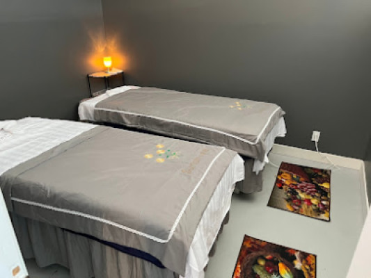 Sunshine Foot Massage listing photo