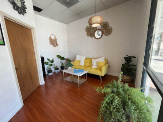 Nice spa listing photo