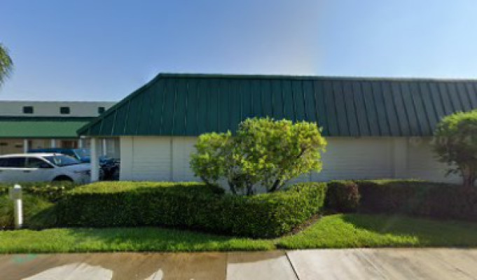 Blue Moon Spa listing photo