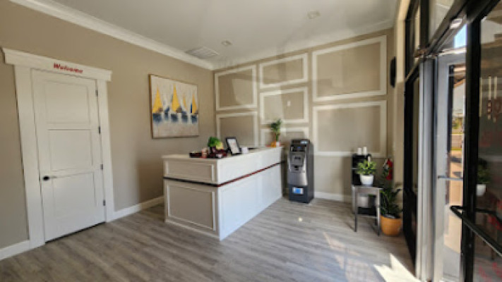 Queen Day Spa listing photo