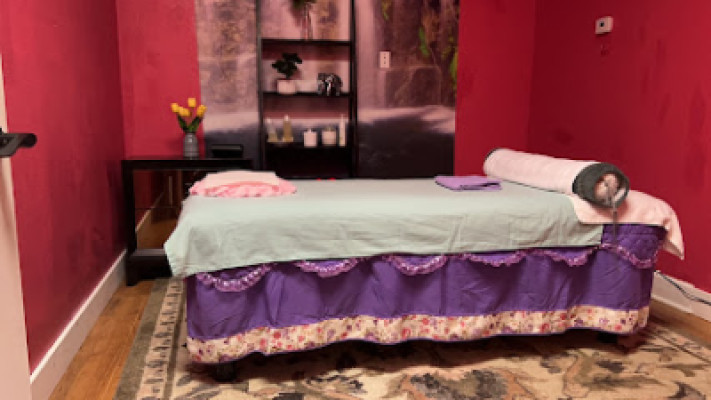 Family foot spa listing photo
