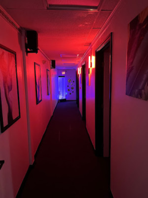 Scarlet Lily Massage listing photo
