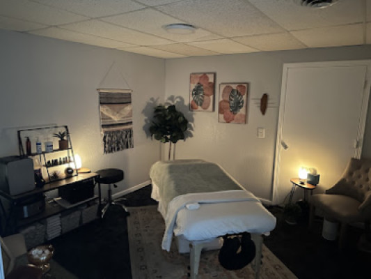 Yan Massage listing photo