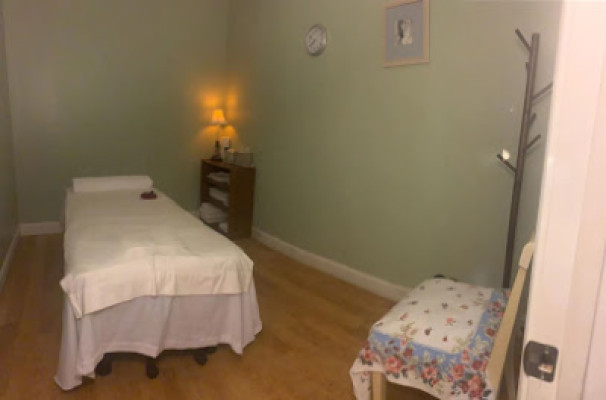 The Relaxing Spa listing photo