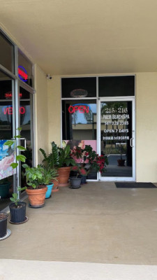 Palm Beach Lakes Spa listing photo