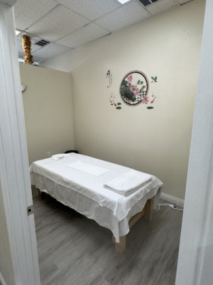 Spring Spa listing photo