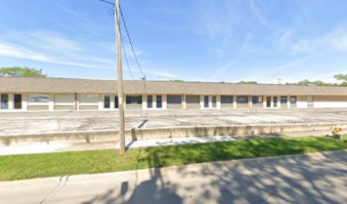 Oak Spa listing photo