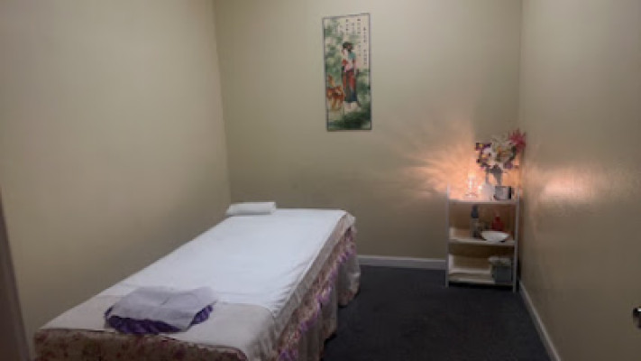 Gorgeous Massage listing photo