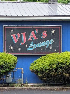 V-Ja's Lounge listing photo