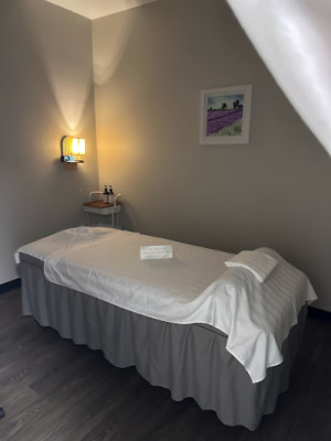 Oriental XiYue Bodyworks listing photo