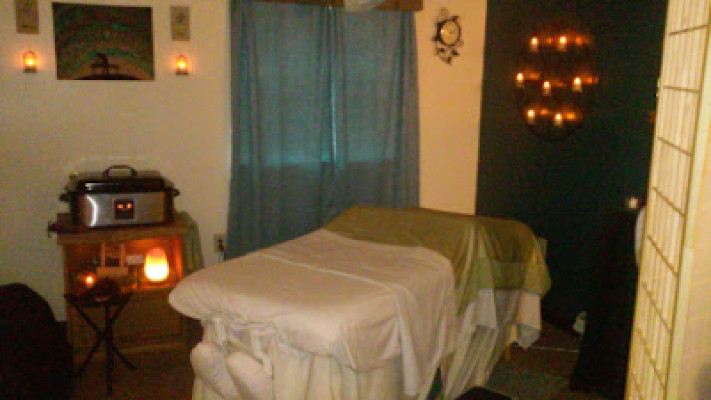 Holistica listing photo