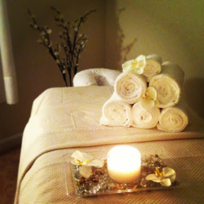 Kneading Knots listing photo