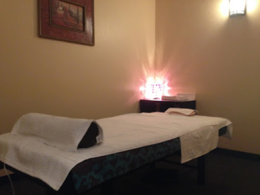 King spa listing photo