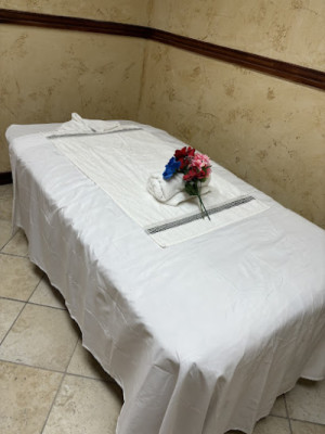 Hana Foot Spa listing photo