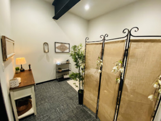 La Belle Massage listing photo