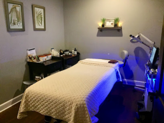 Hot Stone Spa listing photo