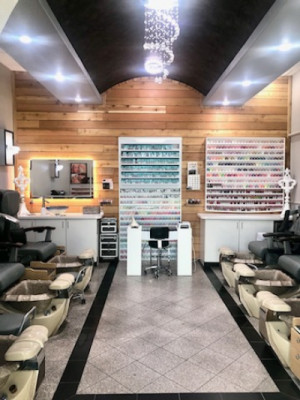 DS Therapy Nails And Spa listing photo