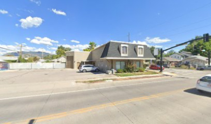 Moon Spa listing photo
