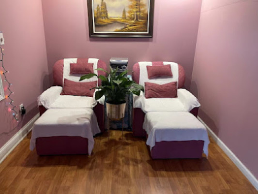 Lily Garden listing photo