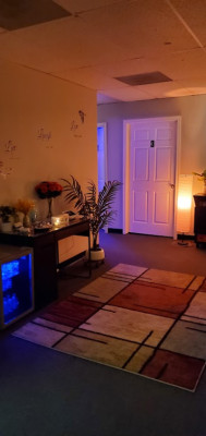 New King Spa listing photo
