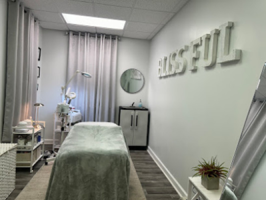 Blissful Chinese Spa listing photo