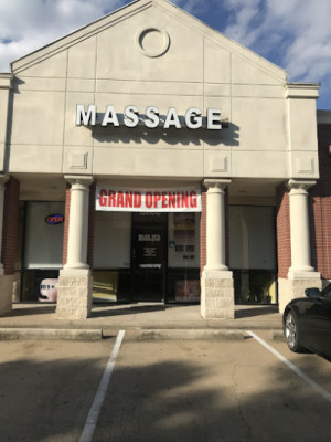 Blue Spa listing photo