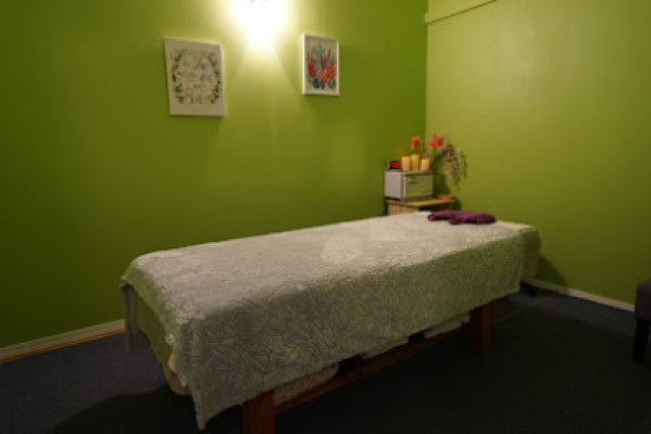 Frankford Massage listing photo