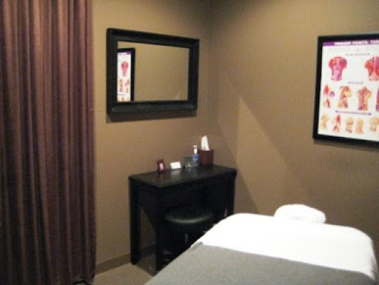 Asian Touch listing photo