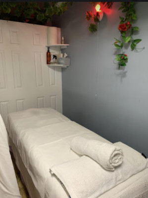 66 Spa listing photo