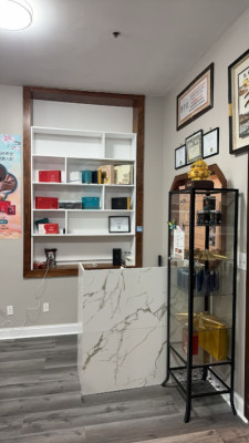 Health U Spa listing photo