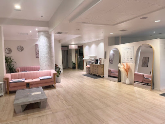 SPA LA listing photo