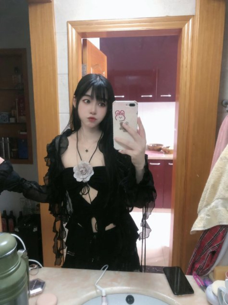 Profile picture 4